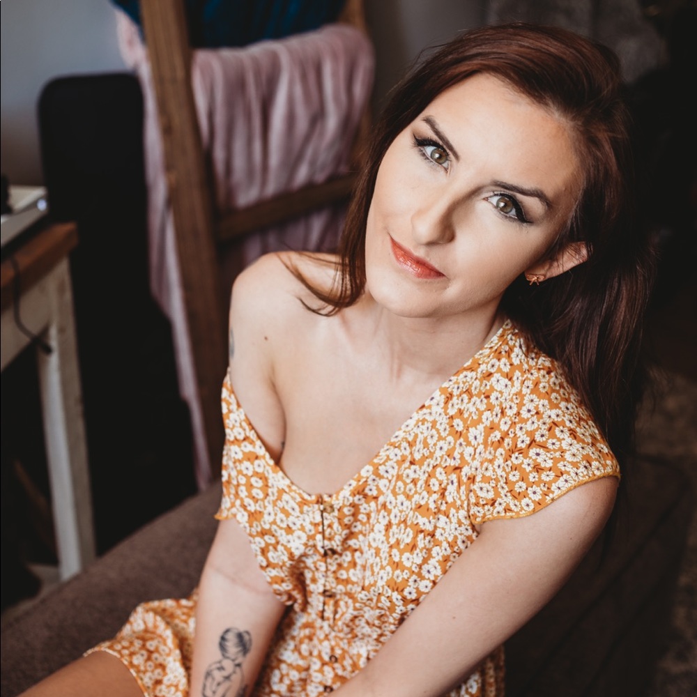 Meet your Posher, Allysha